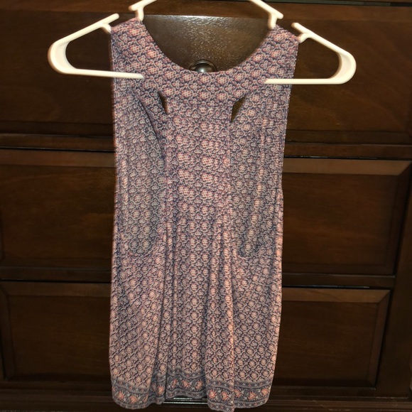 Tank top - Picture 2 of 3